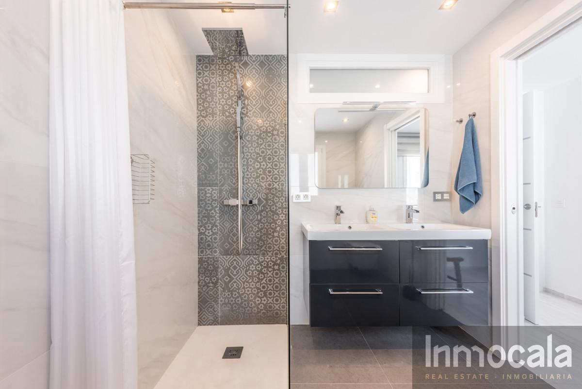 Venta de villa en La Cala de Mijas
