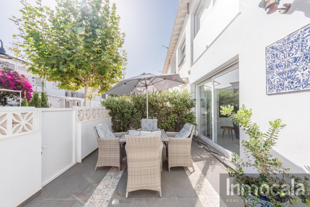 Venta de villa en La Cala de Mijas