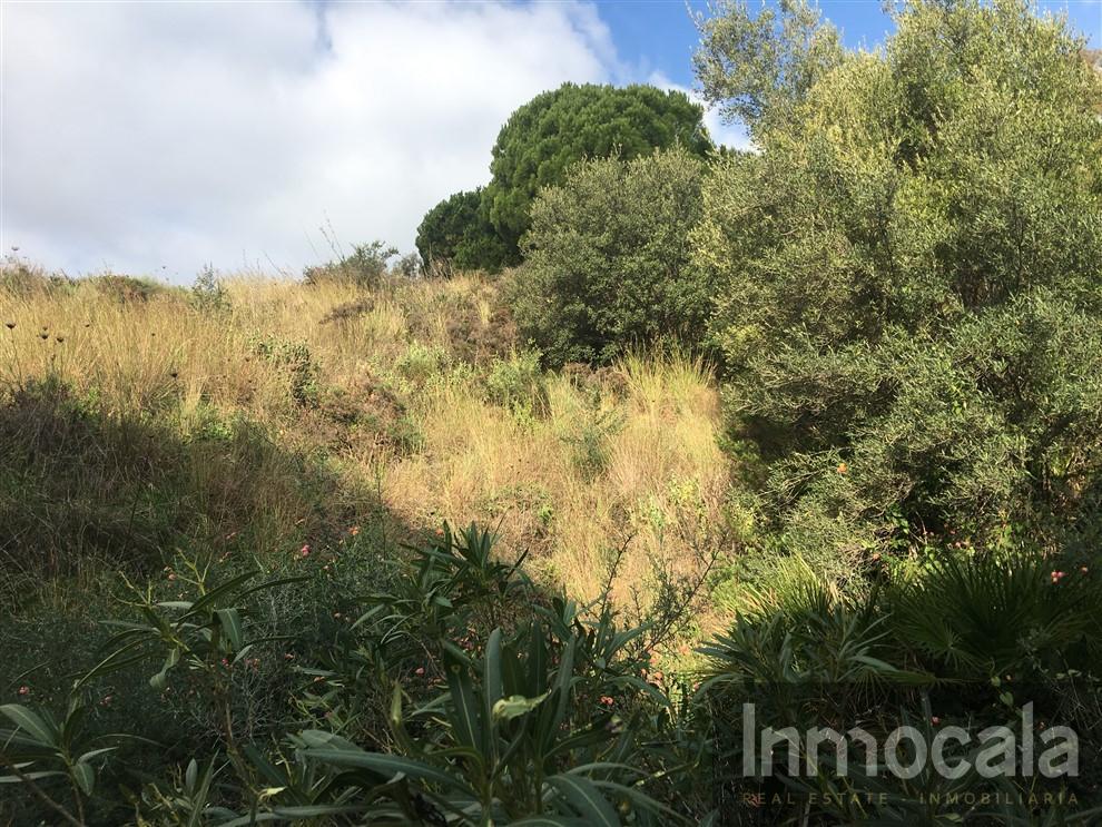 For sale of land in Mijas