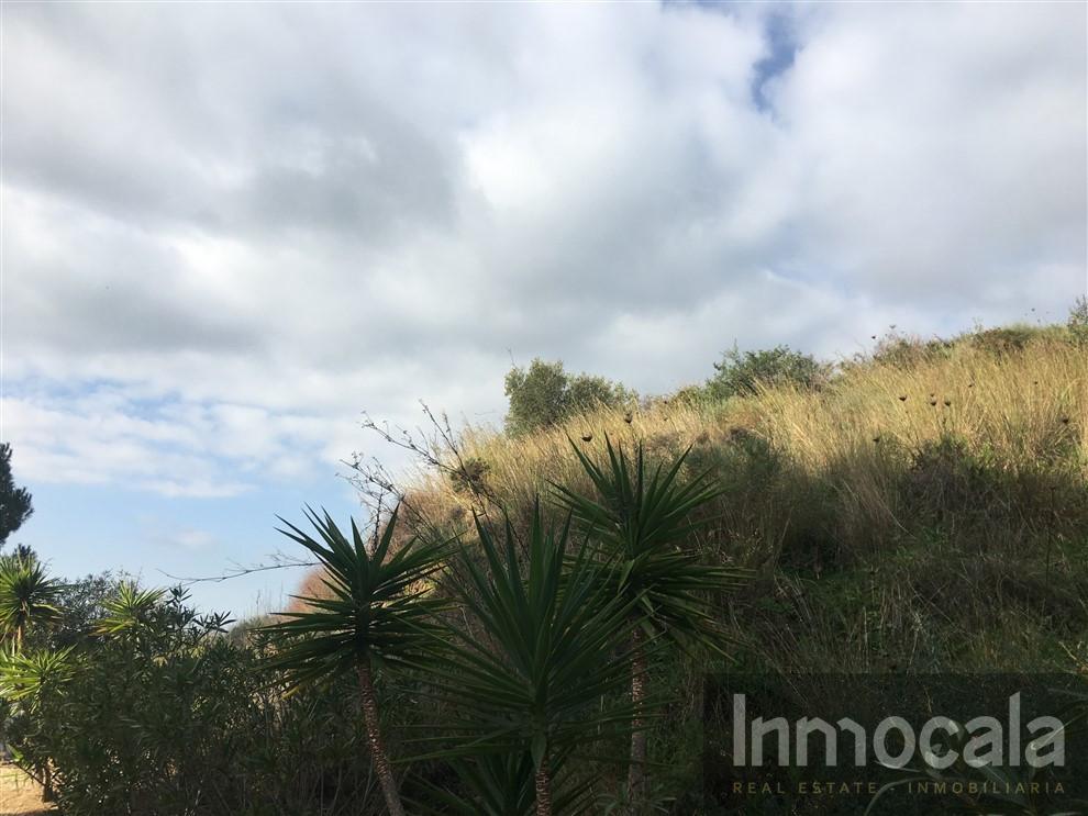 For sale of land in Mijas