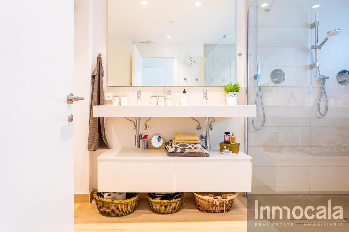 For sale of apartment in Fuengirola