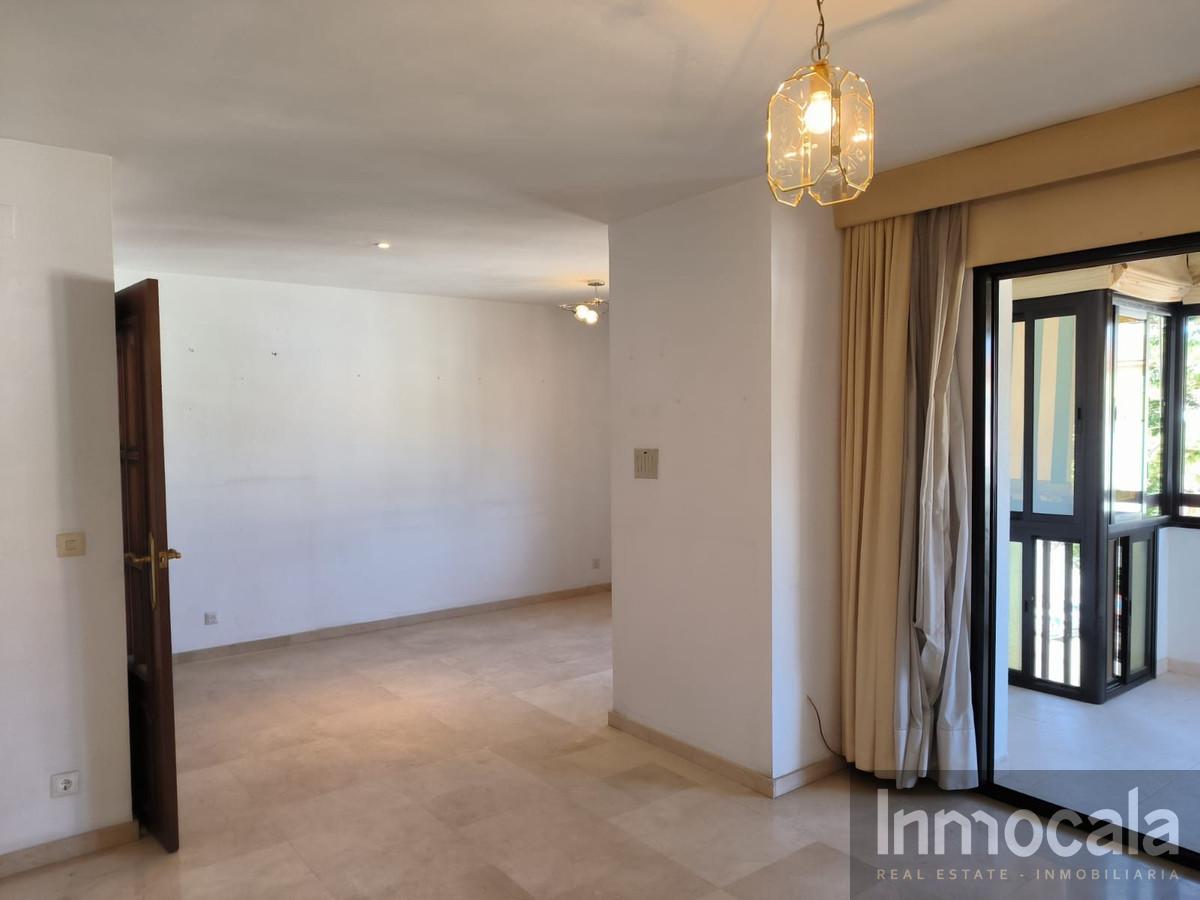For sale of apartment in Fuengirola