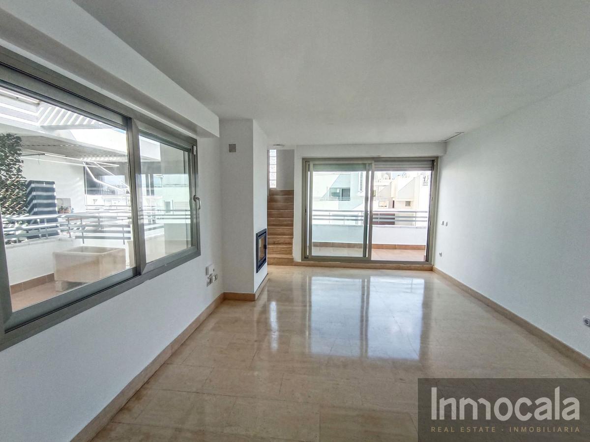 For sale of apartment in La Cala de Mijas