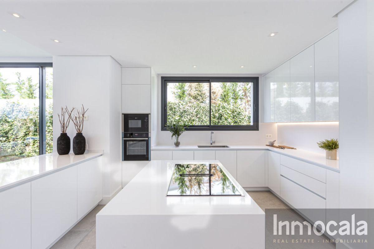 For sale of villa in Marbella