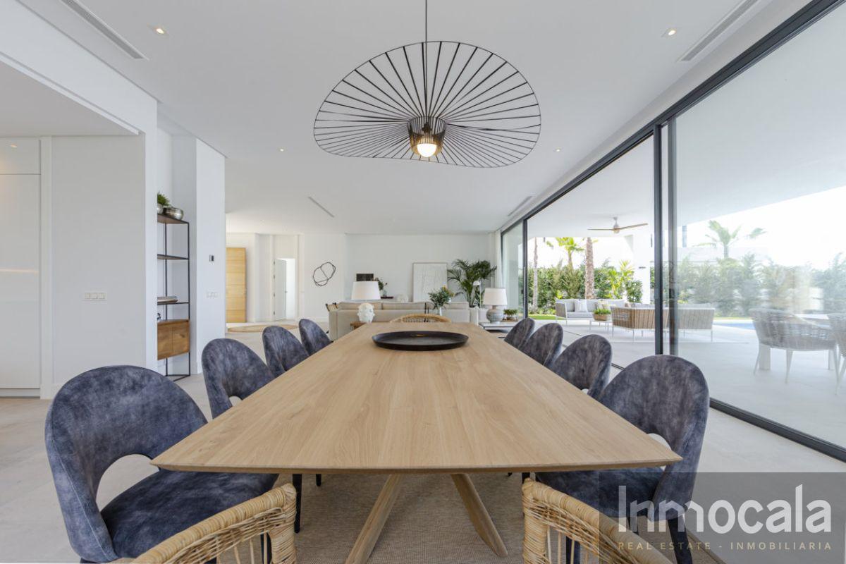 For sale of villa in Marbella