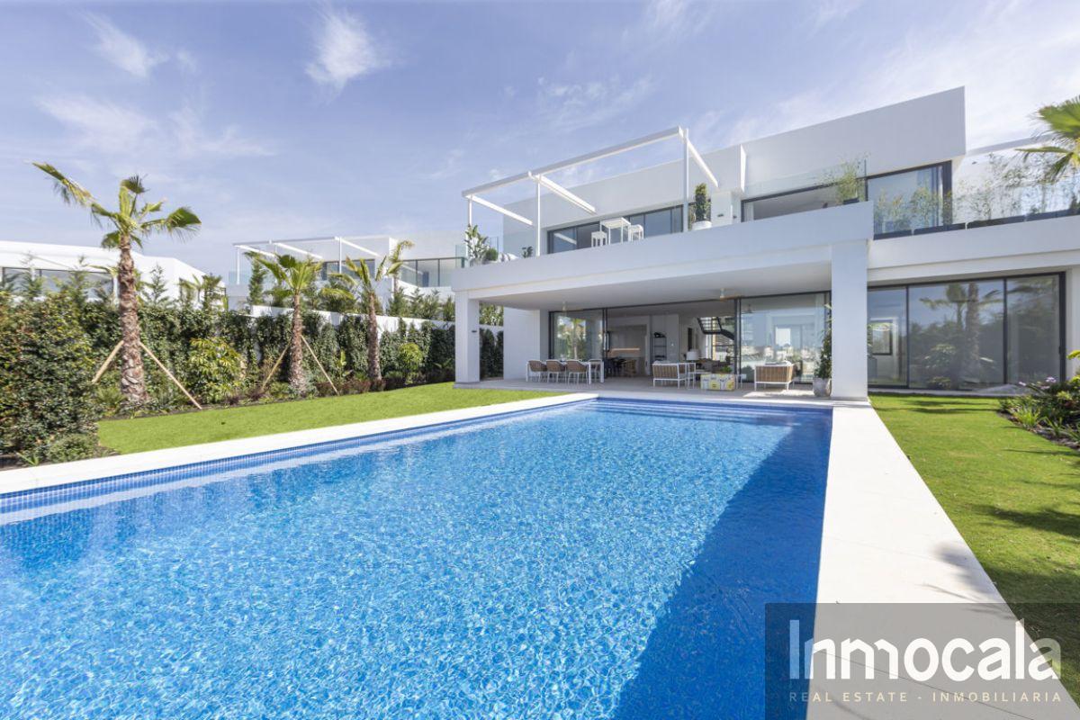 For sale of villa in Marbella