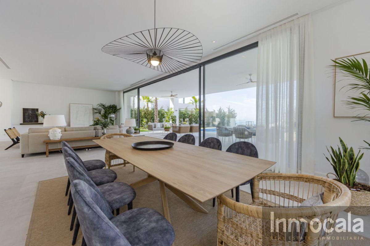 For sale of villa in Marbella