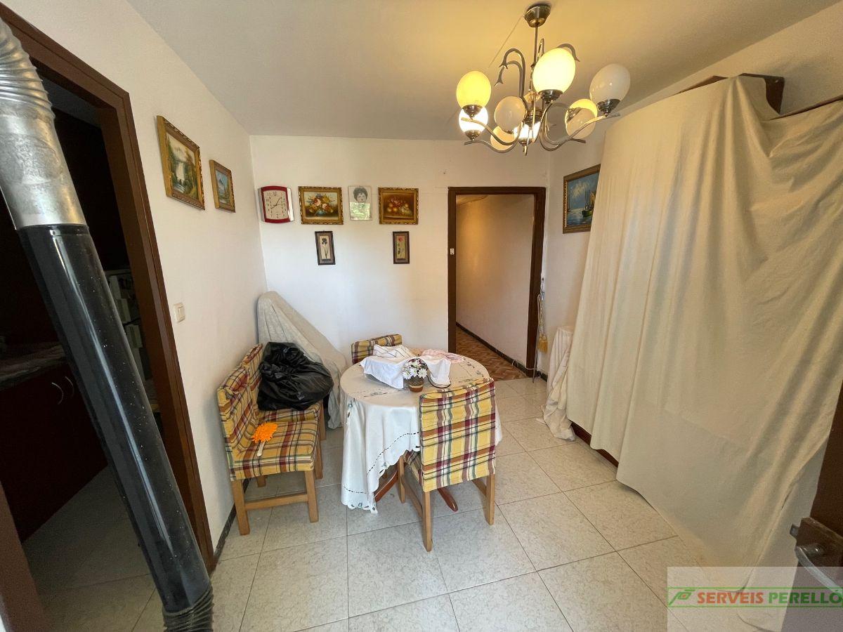 For sale of house in Castellnou de Seana
