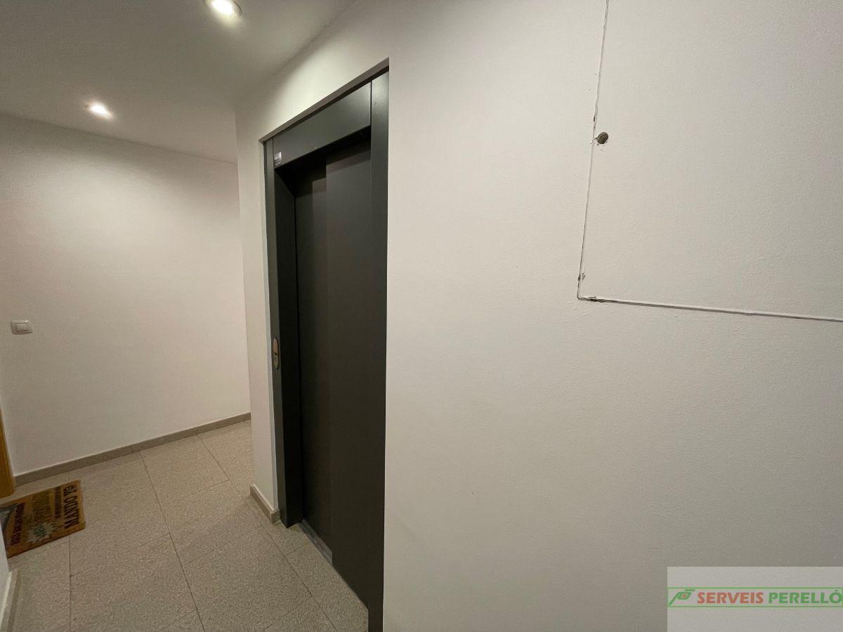 For rent of apartment in Linyola