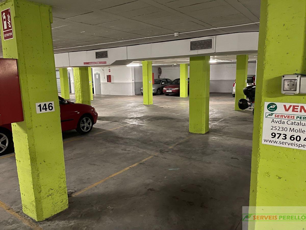 For rent of garage in Tàrrega