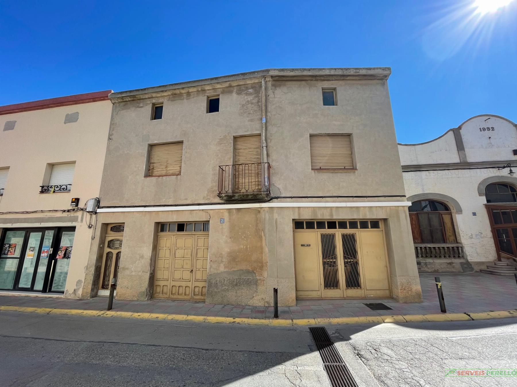 For sale of house in Castellnou de Seana
