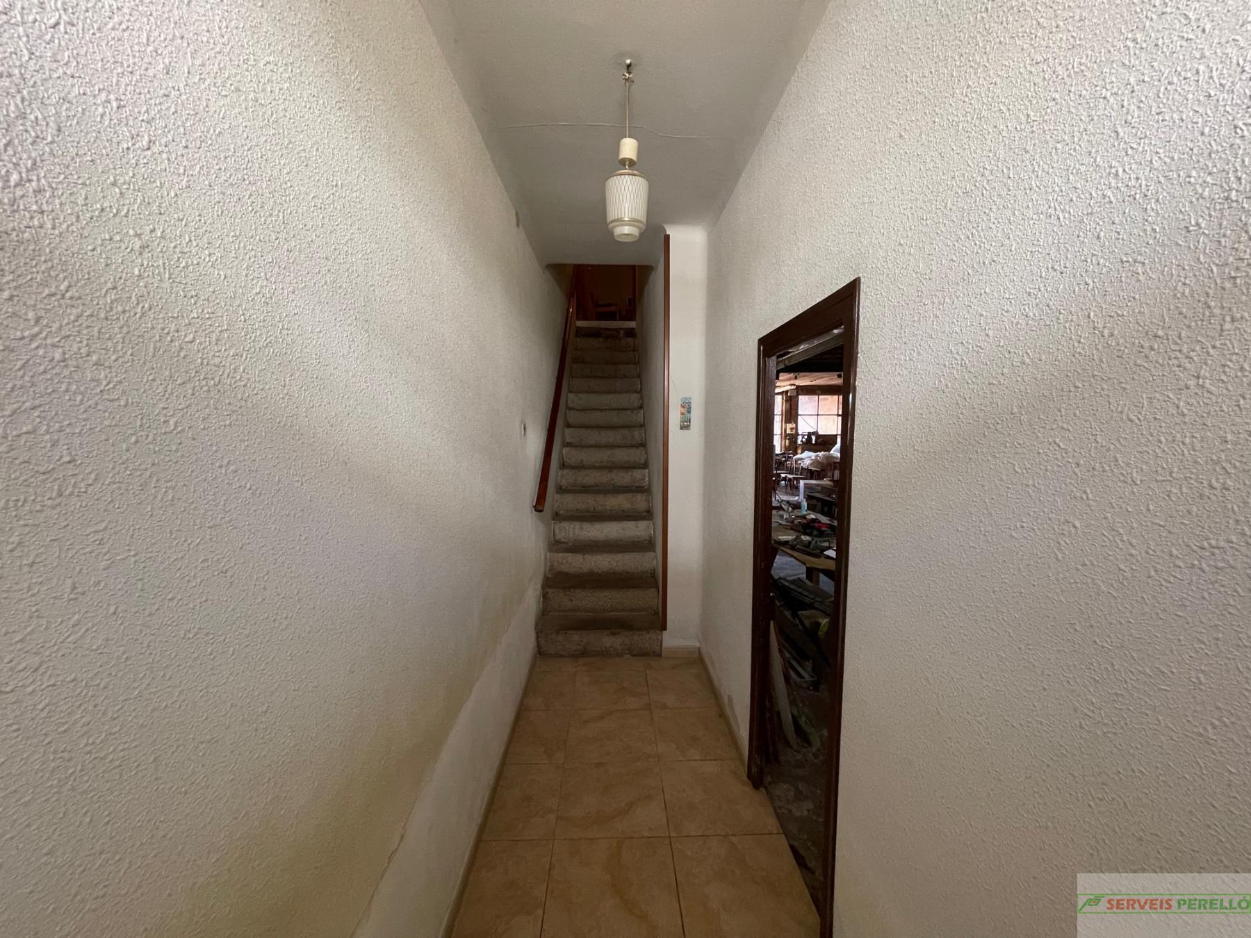 For sale of house in Castellnou de Seana