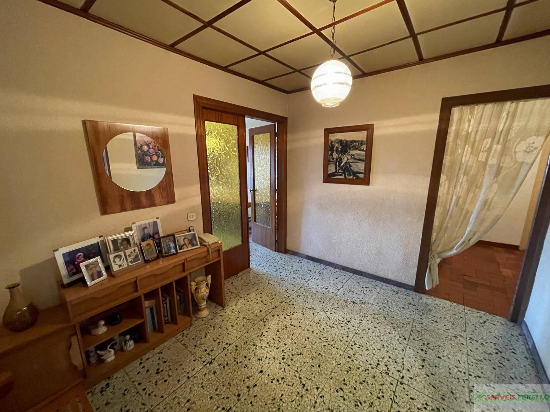 For sale of house in Castellnou de Seana