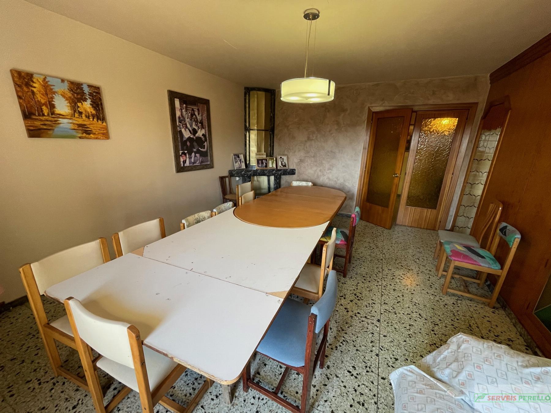 For sale of house in Castellnou de Seana