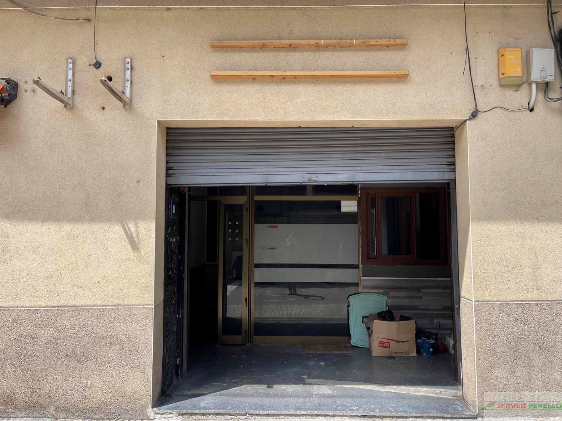For rent of commercial in Mollerussa