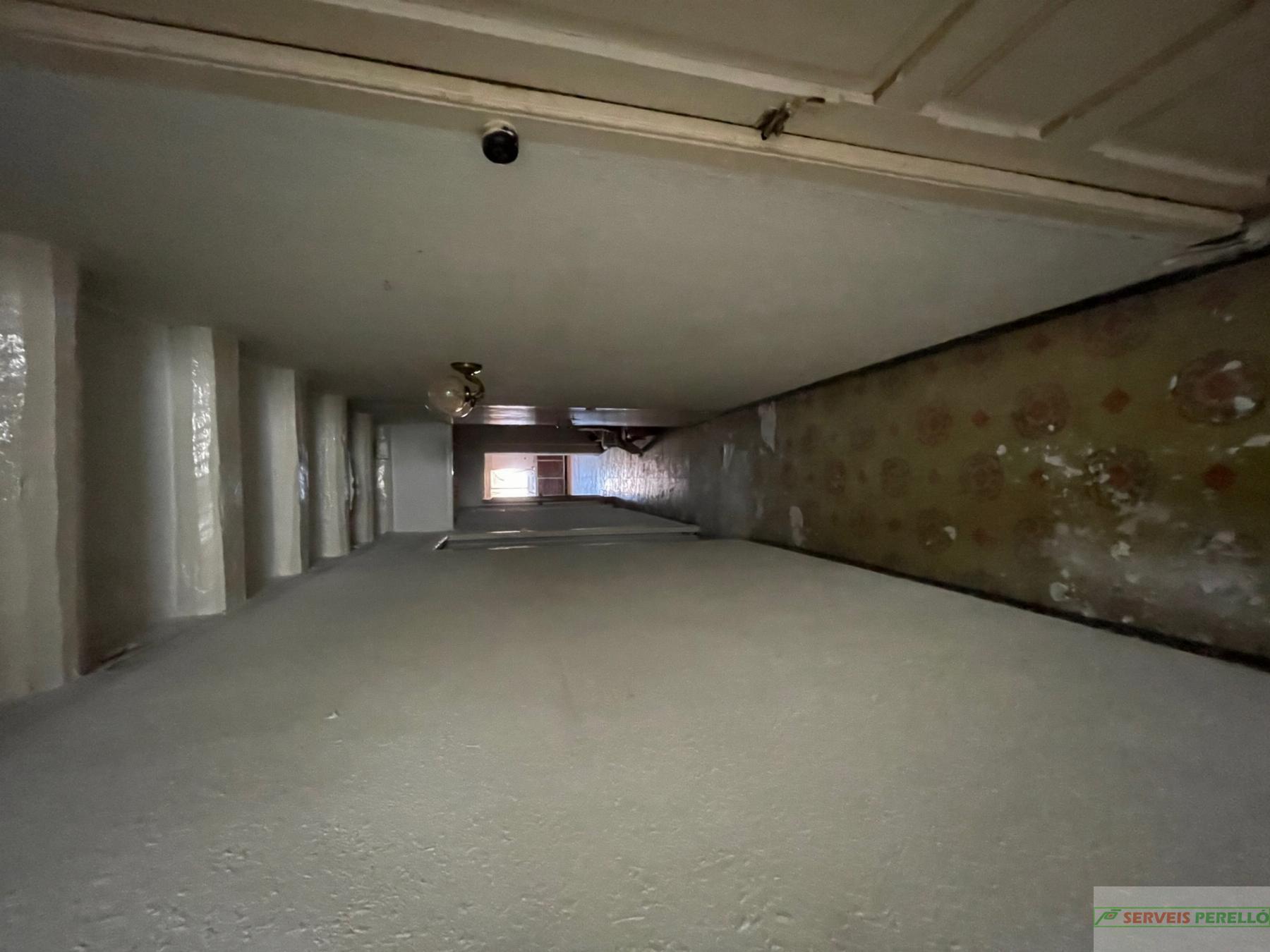 For sale of house in Bell-Lloc d Urgell