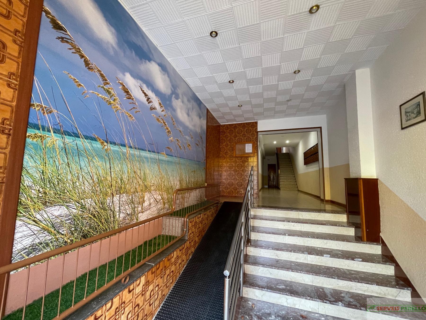 For sale of apartment in Mollerussa