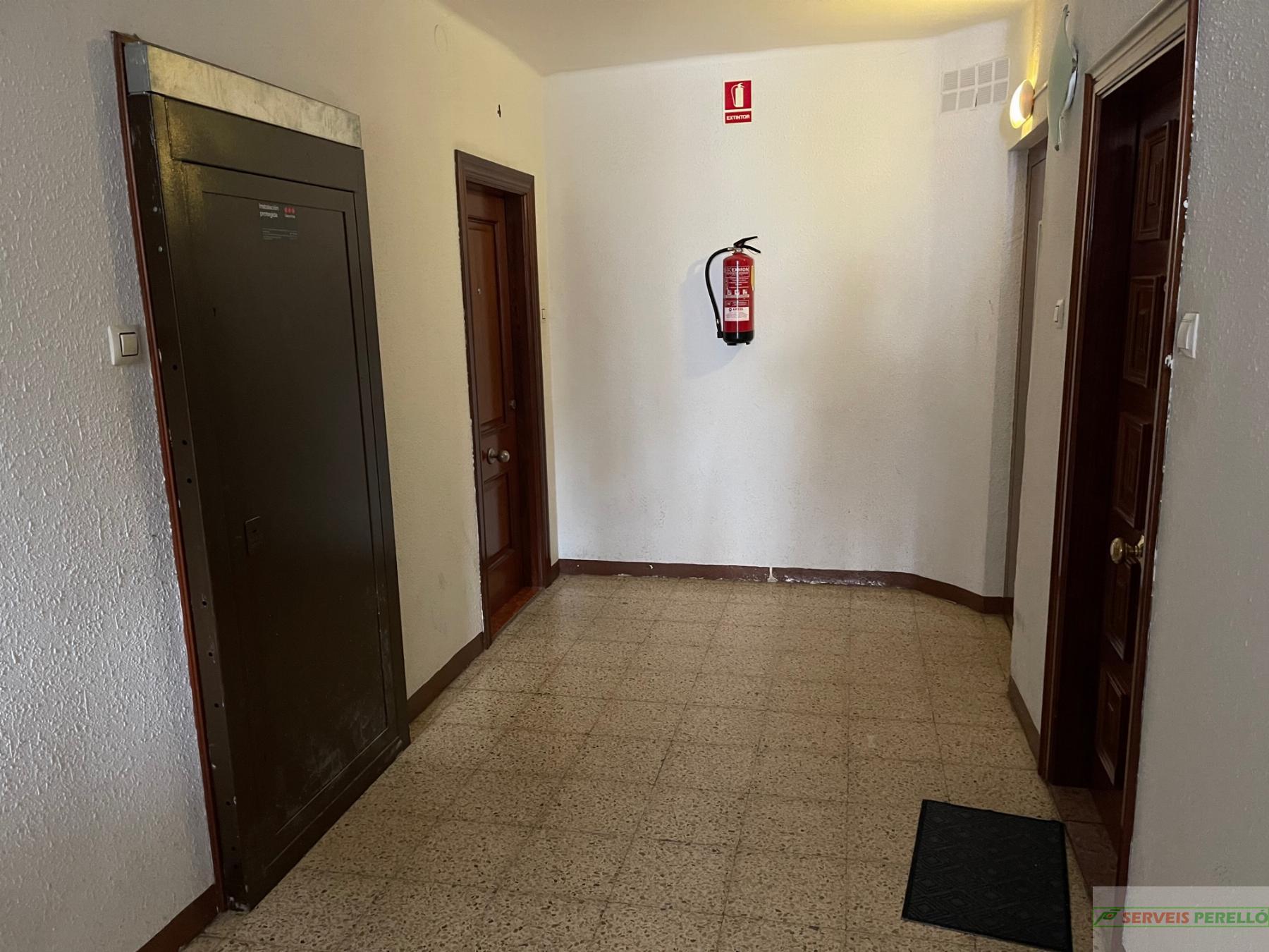 For sale of apartment in Mollerussa