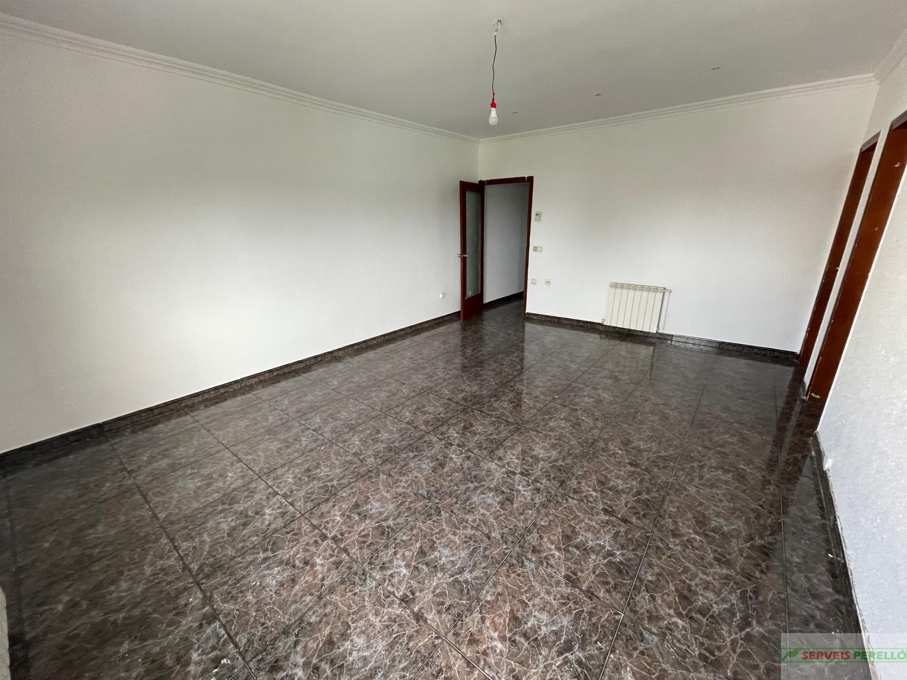 For sale of apartment in Mollerussa