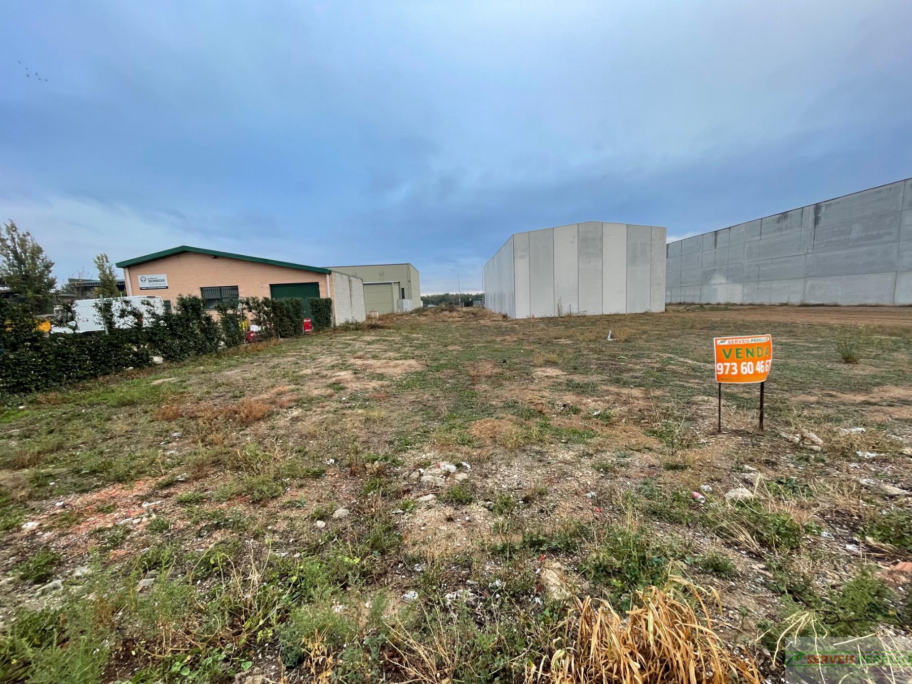 For sale of land in Palau de Anglesola