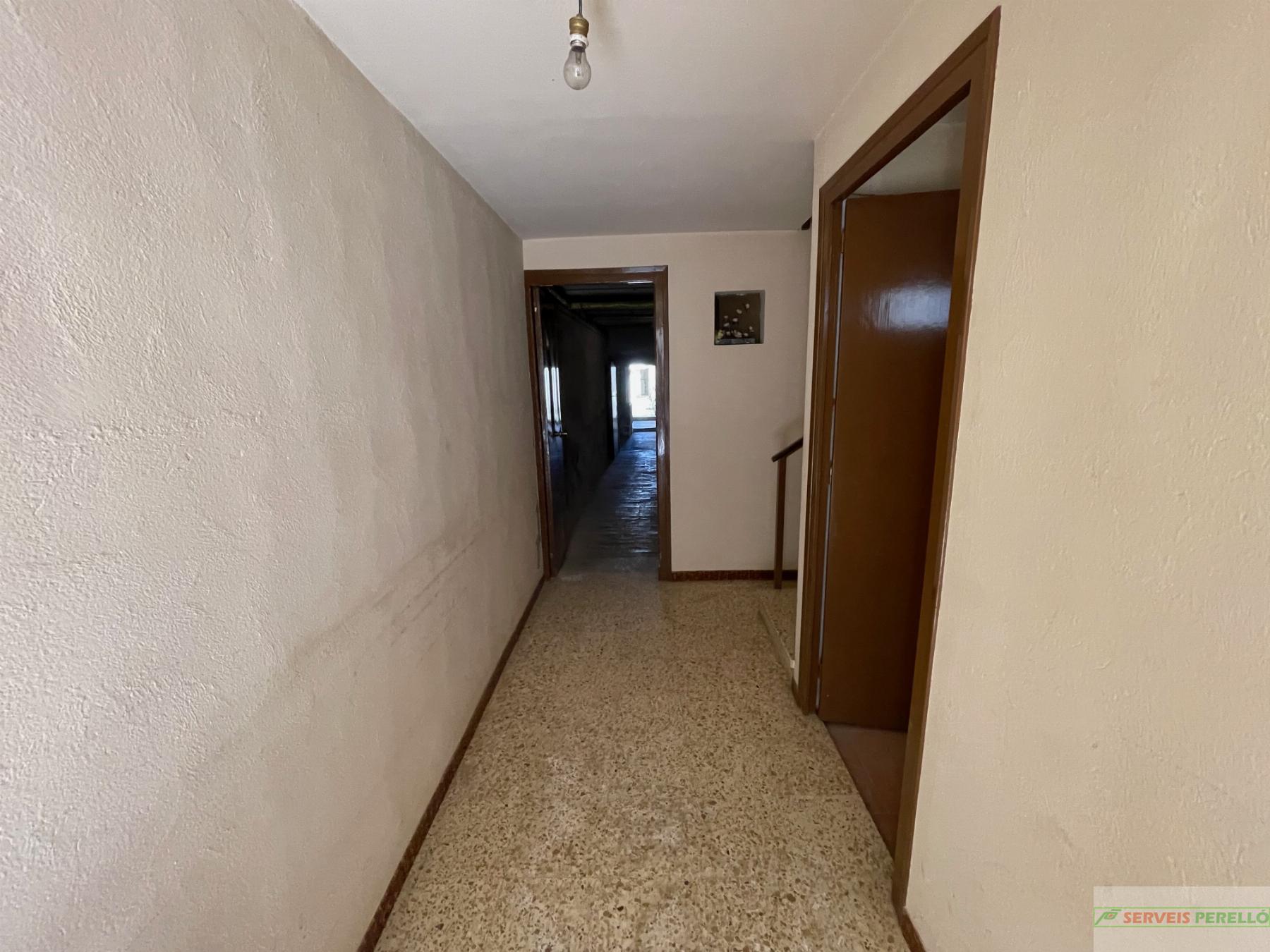 For sale of house in El Poal