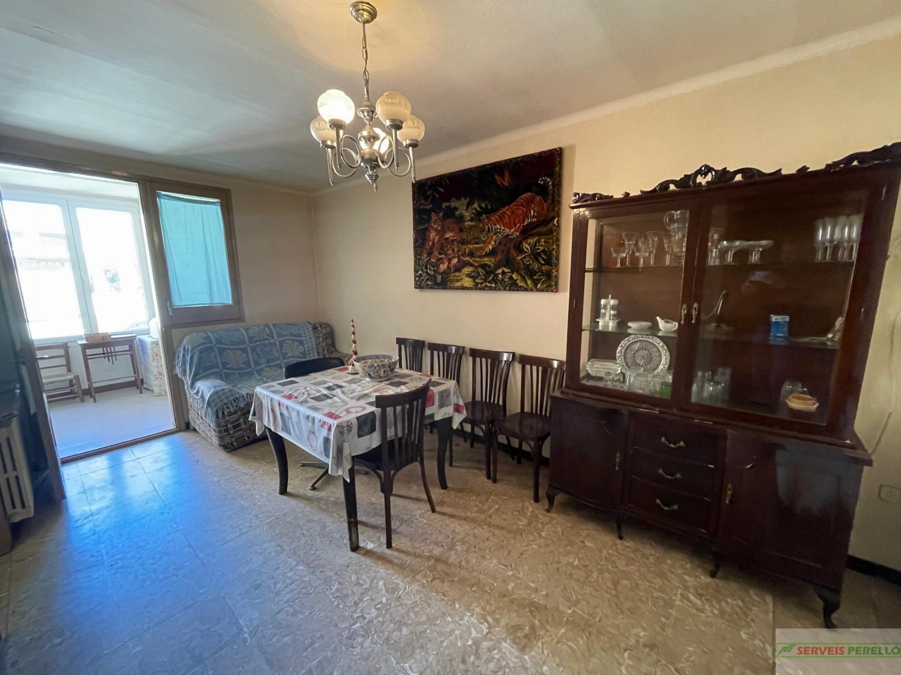 For sale of house in El Poal