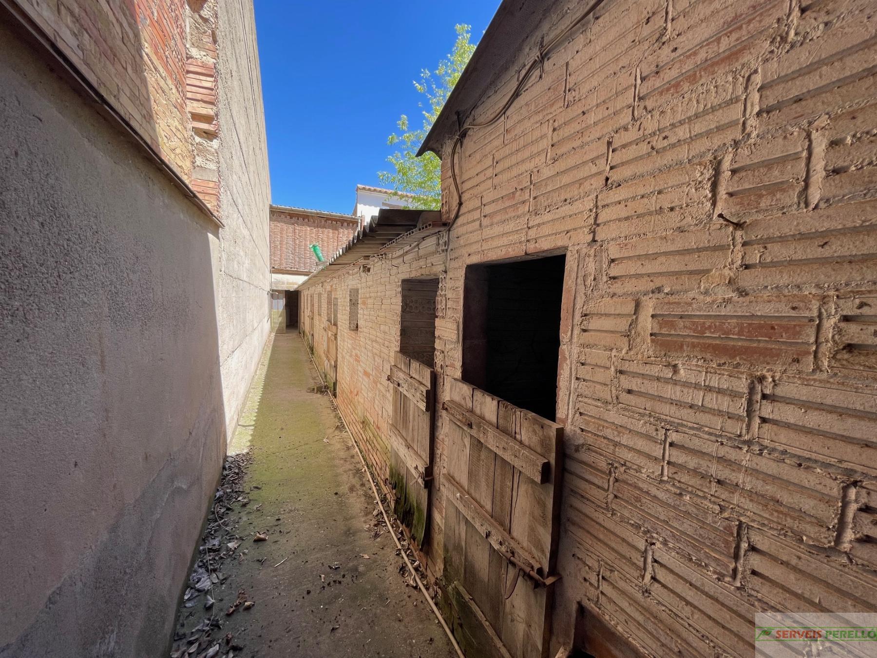 For sale of house in El Poal