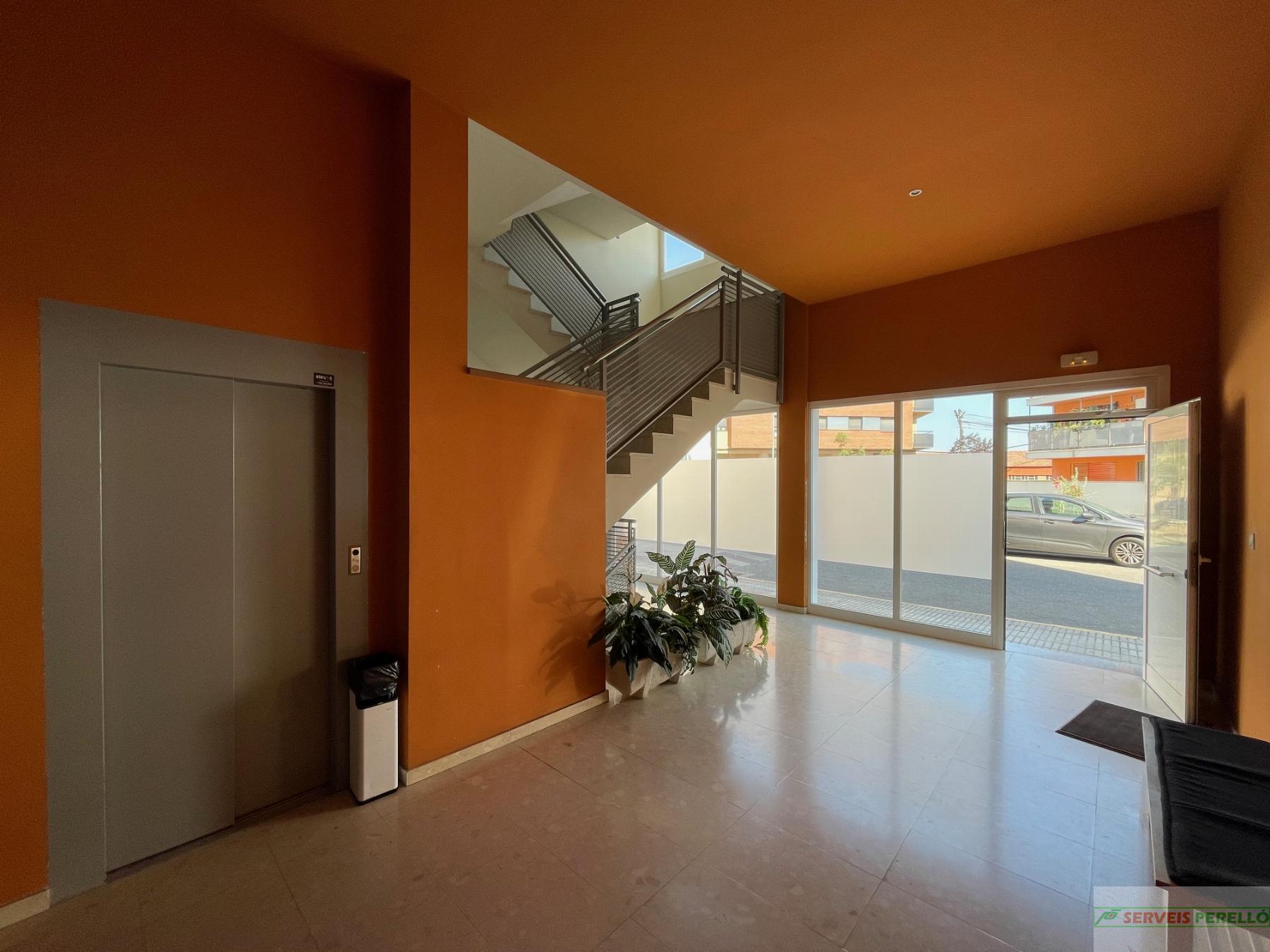 For sale of flat in Mollerussa