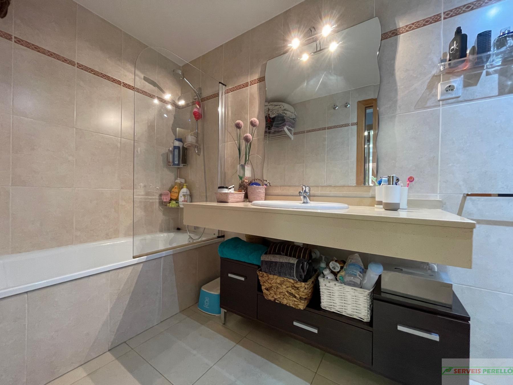 For sale of flat in Mollerussa