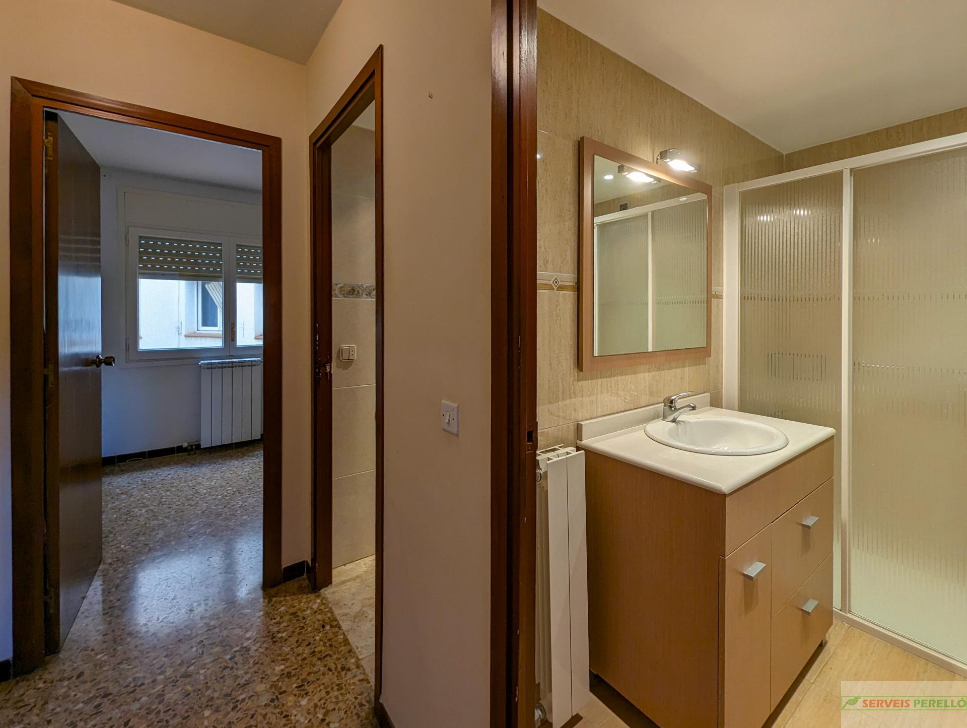 For sale of flat in Almenar