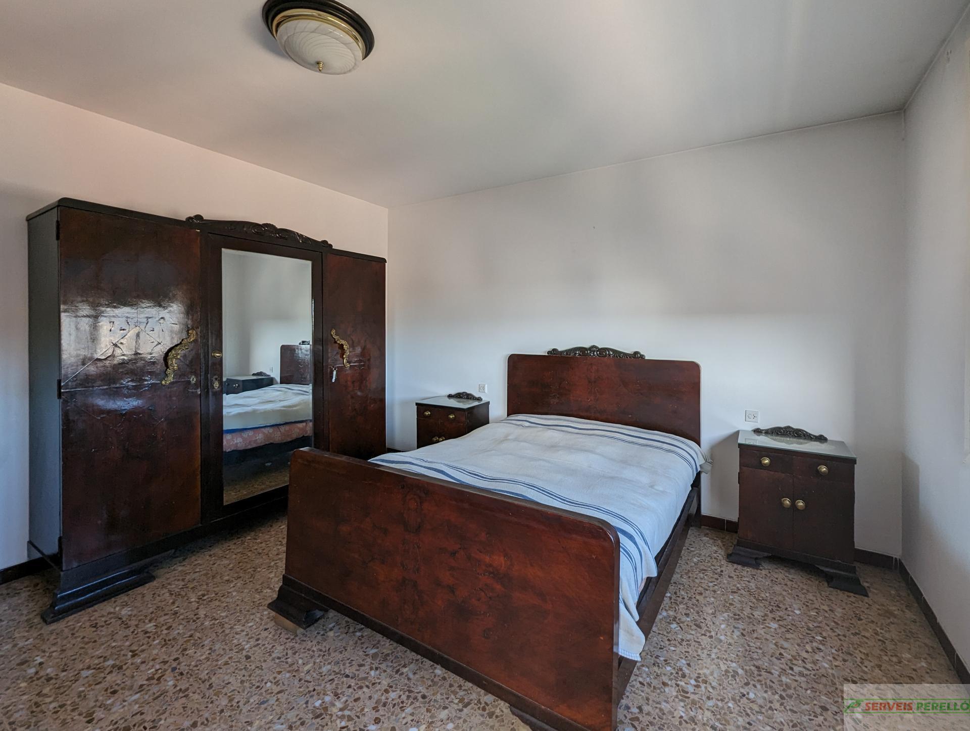 For sale of flat in Almenar