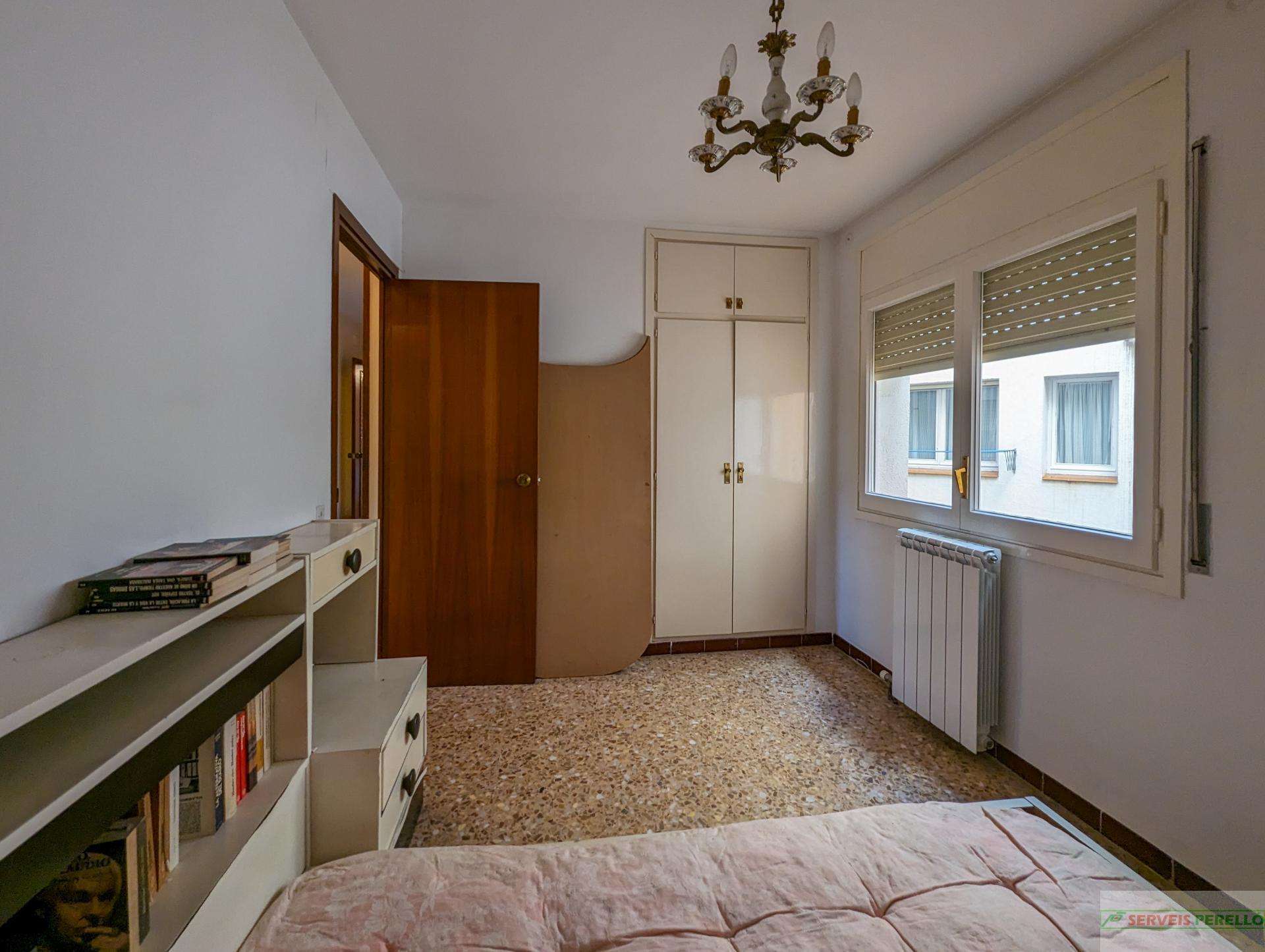For sale of flat in Almenar