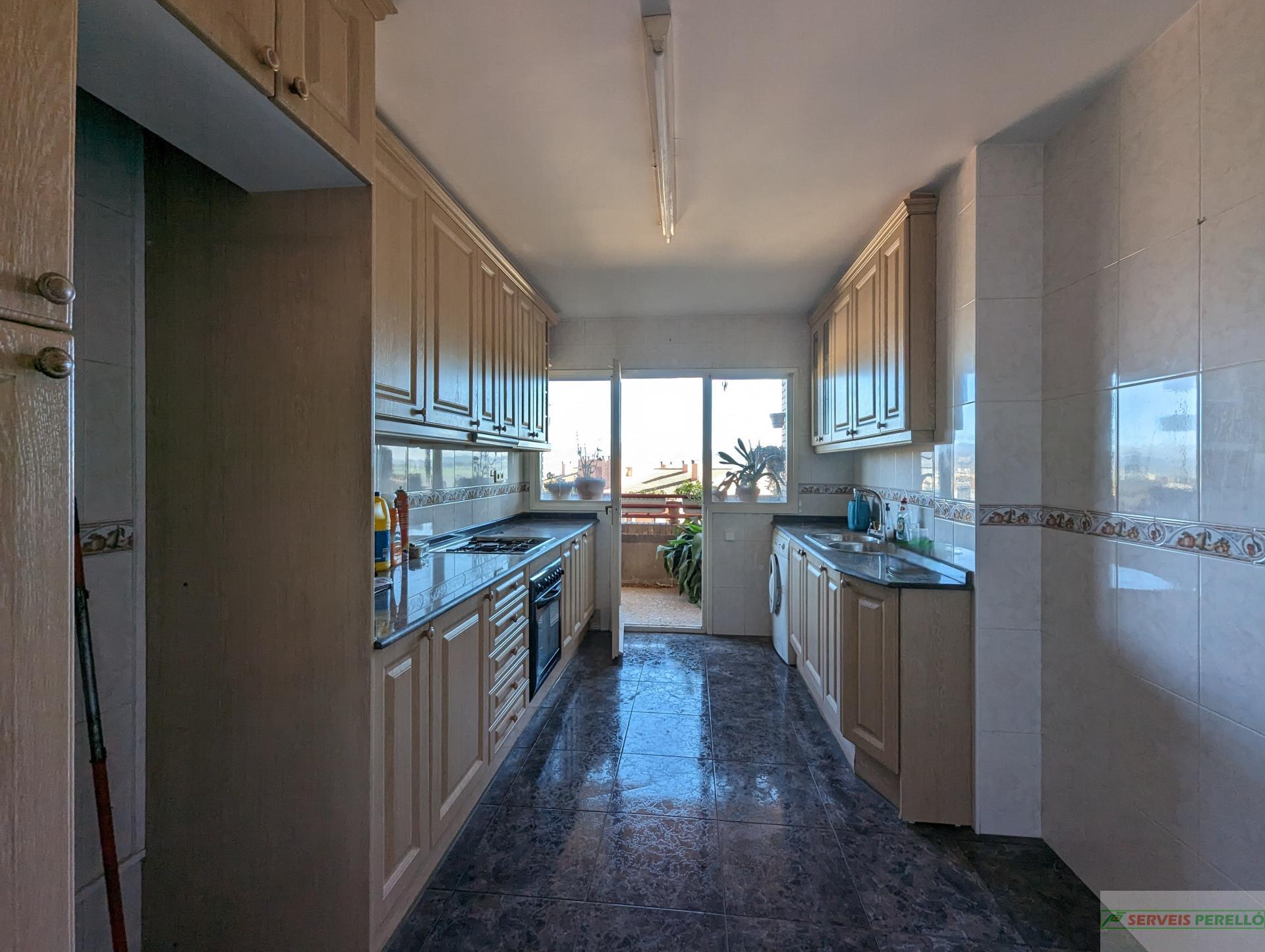 For sale of flat in Almenar