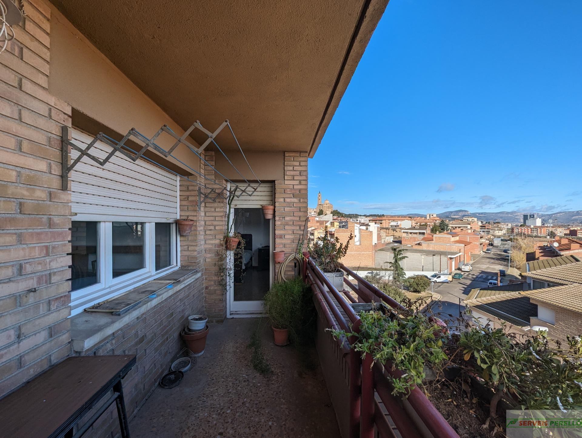 For sale of flat in Almenar