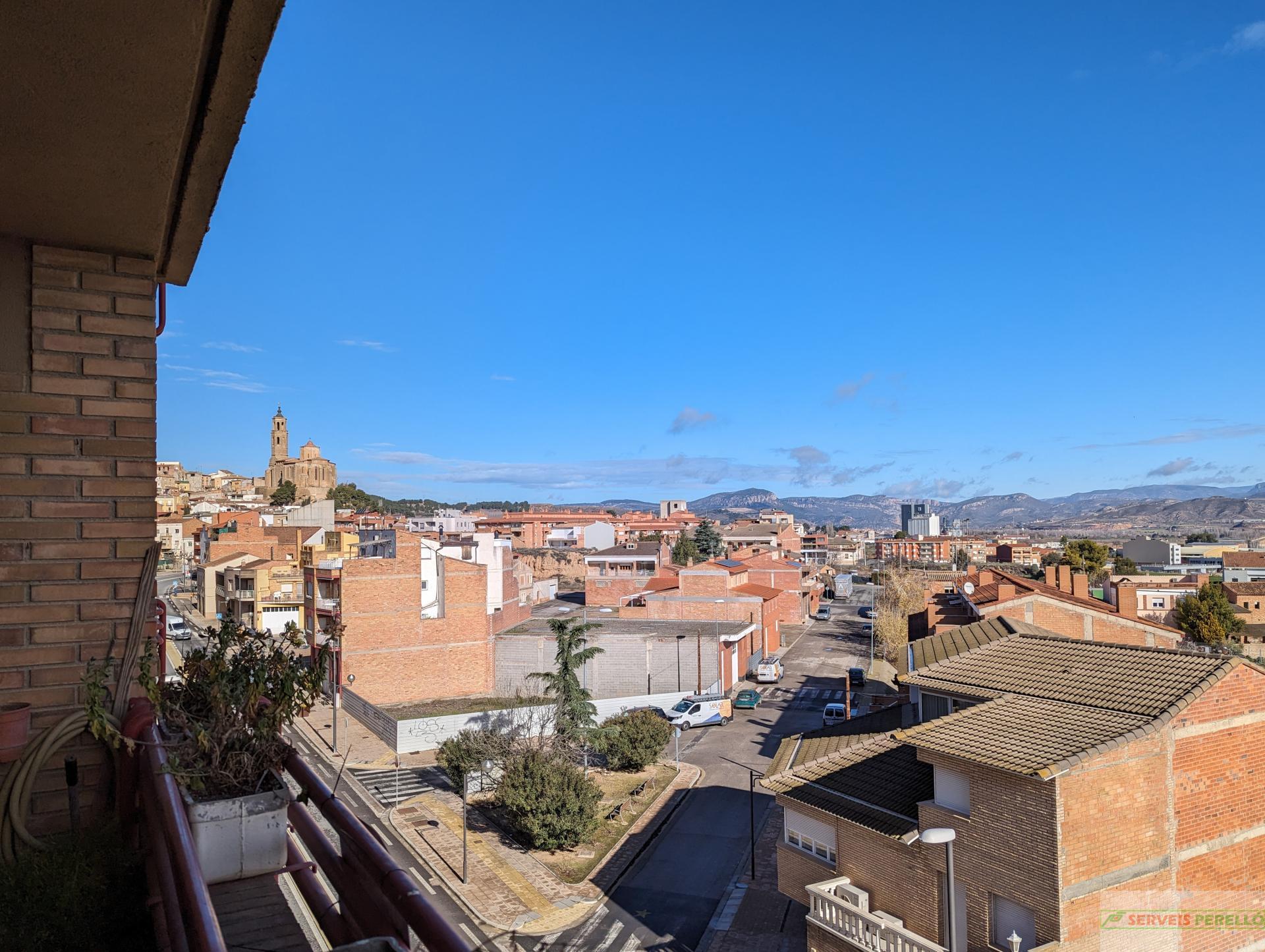 For sale of flat in Almenar