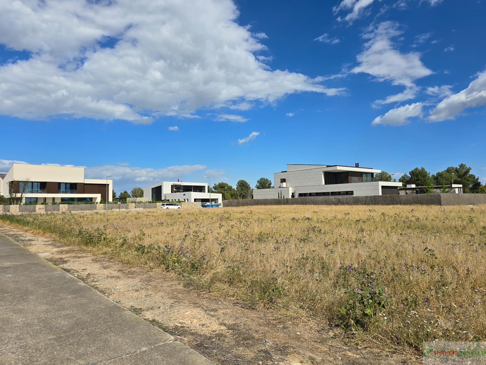 Venta de terreno en Raimat