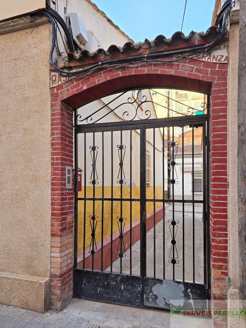 For sale of house in Lleida