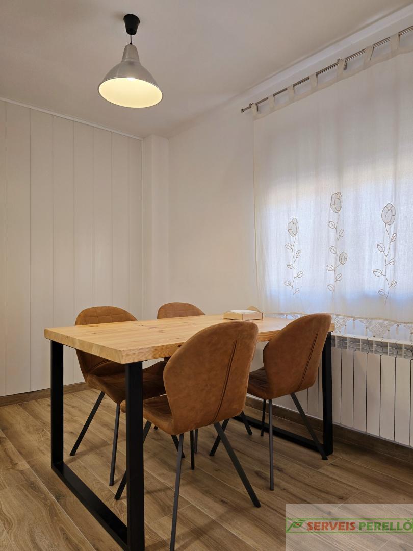 For sale of house in Lleida