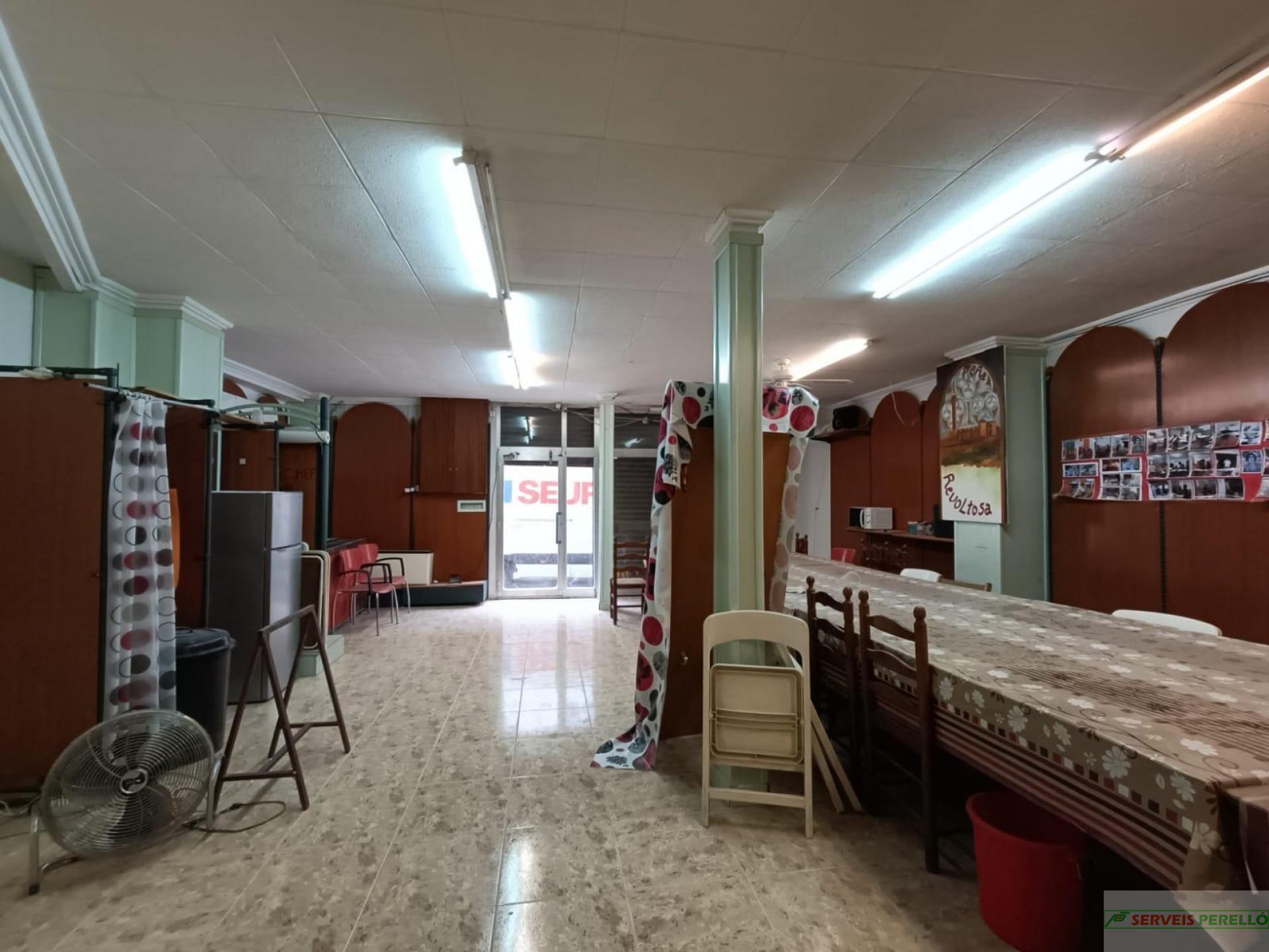 Venta de local comercial en Lleida