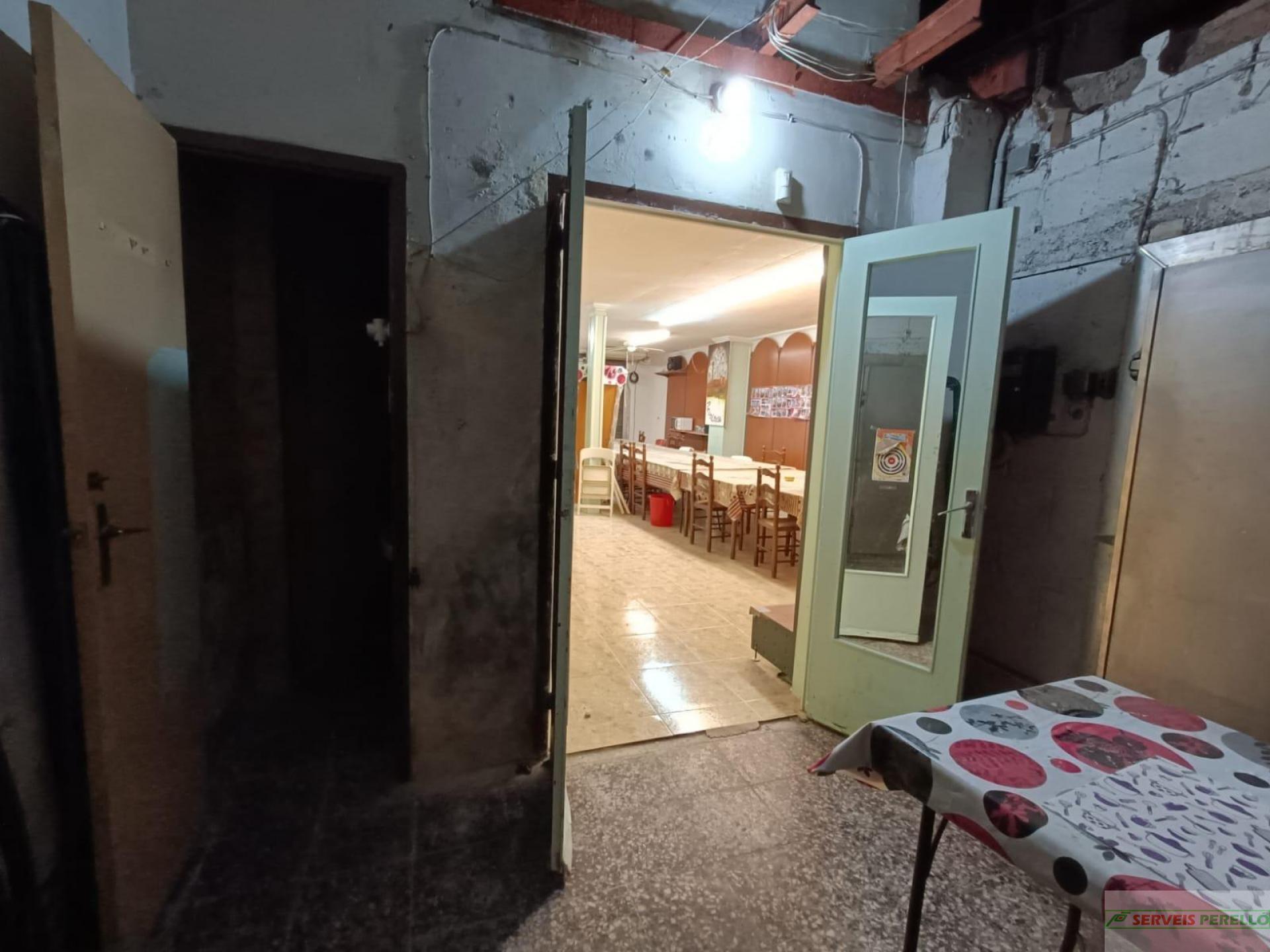 Venta de local comercial en Lleida