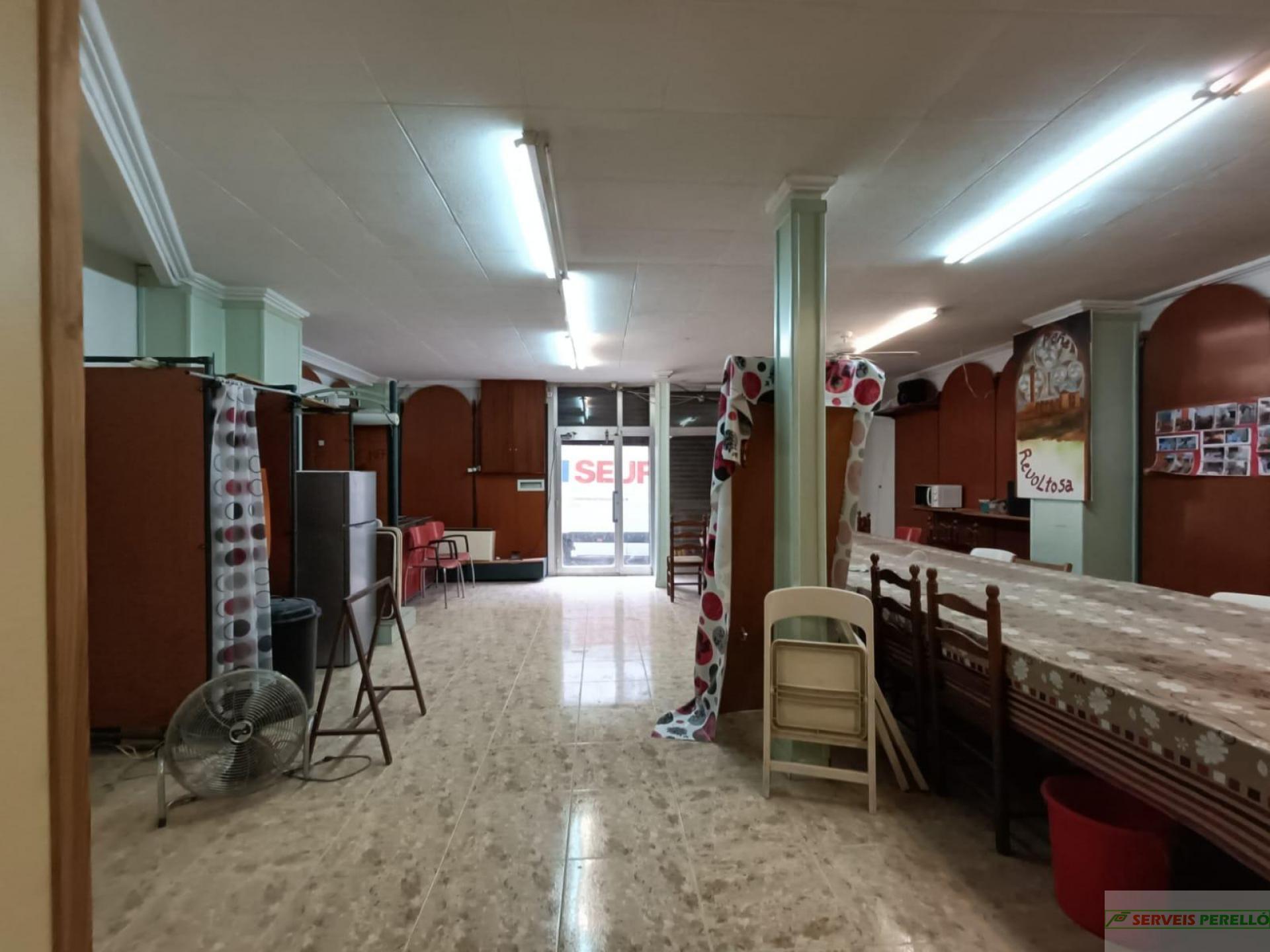 Venta de local comercial en Lleida