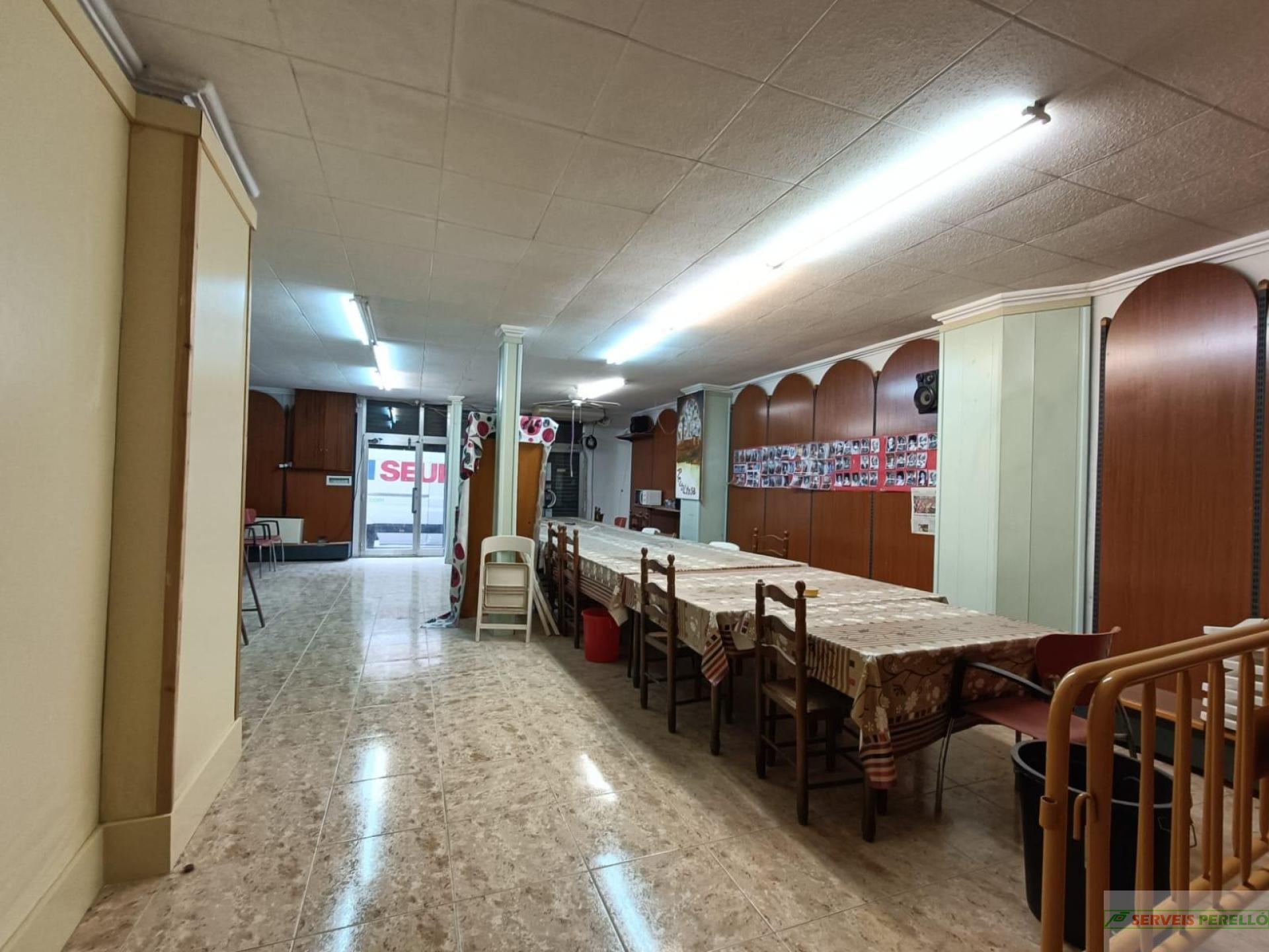 Venta de local comercial en Lleida