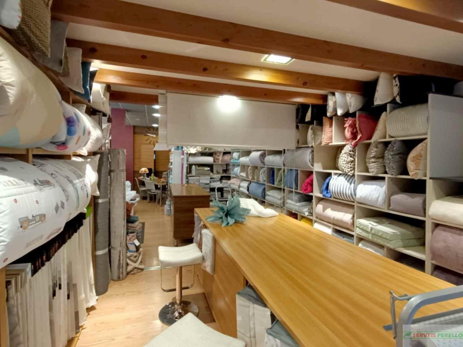 For sale of commercial in Lleida