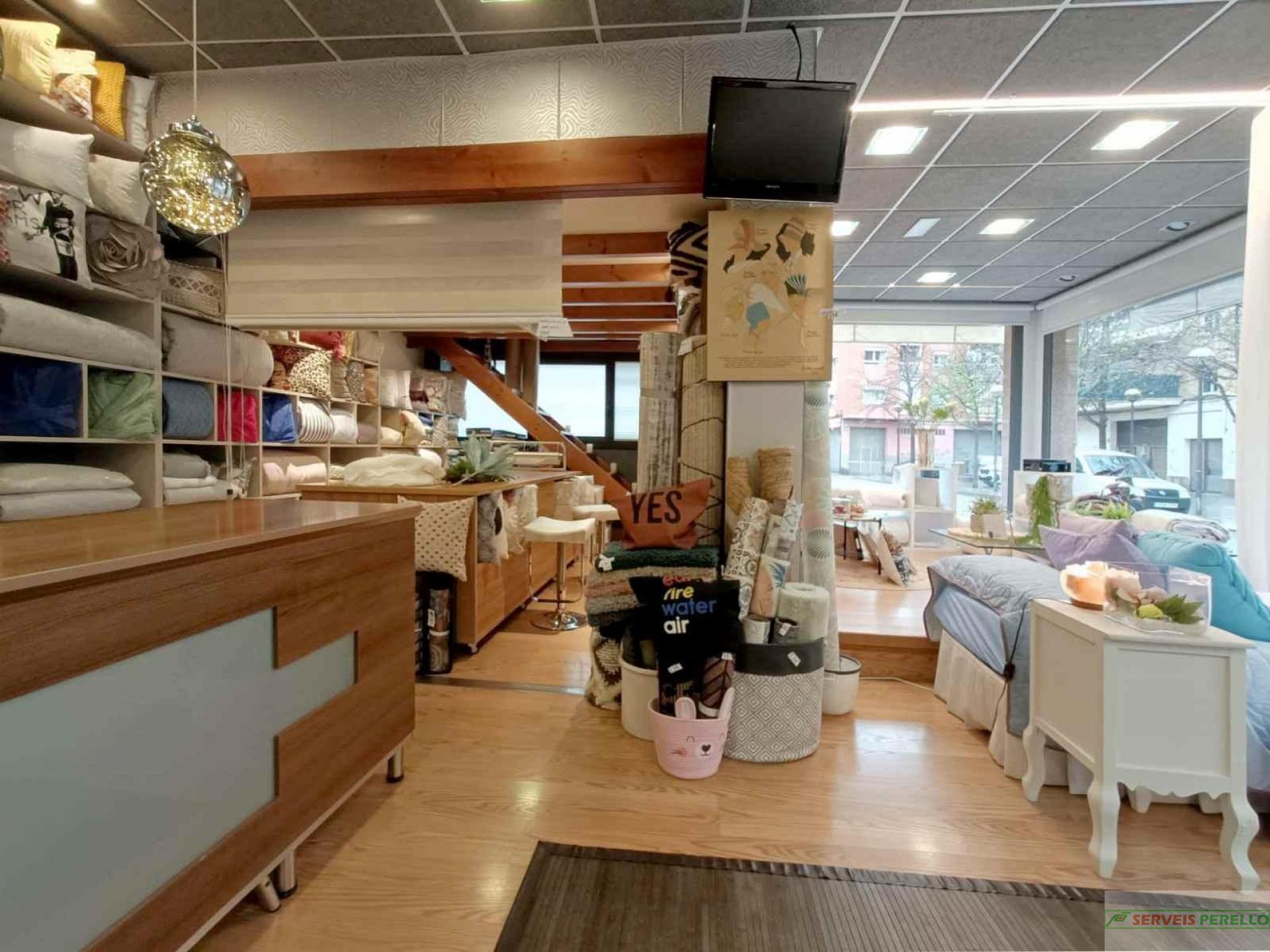 For sale of commercial in Lleida