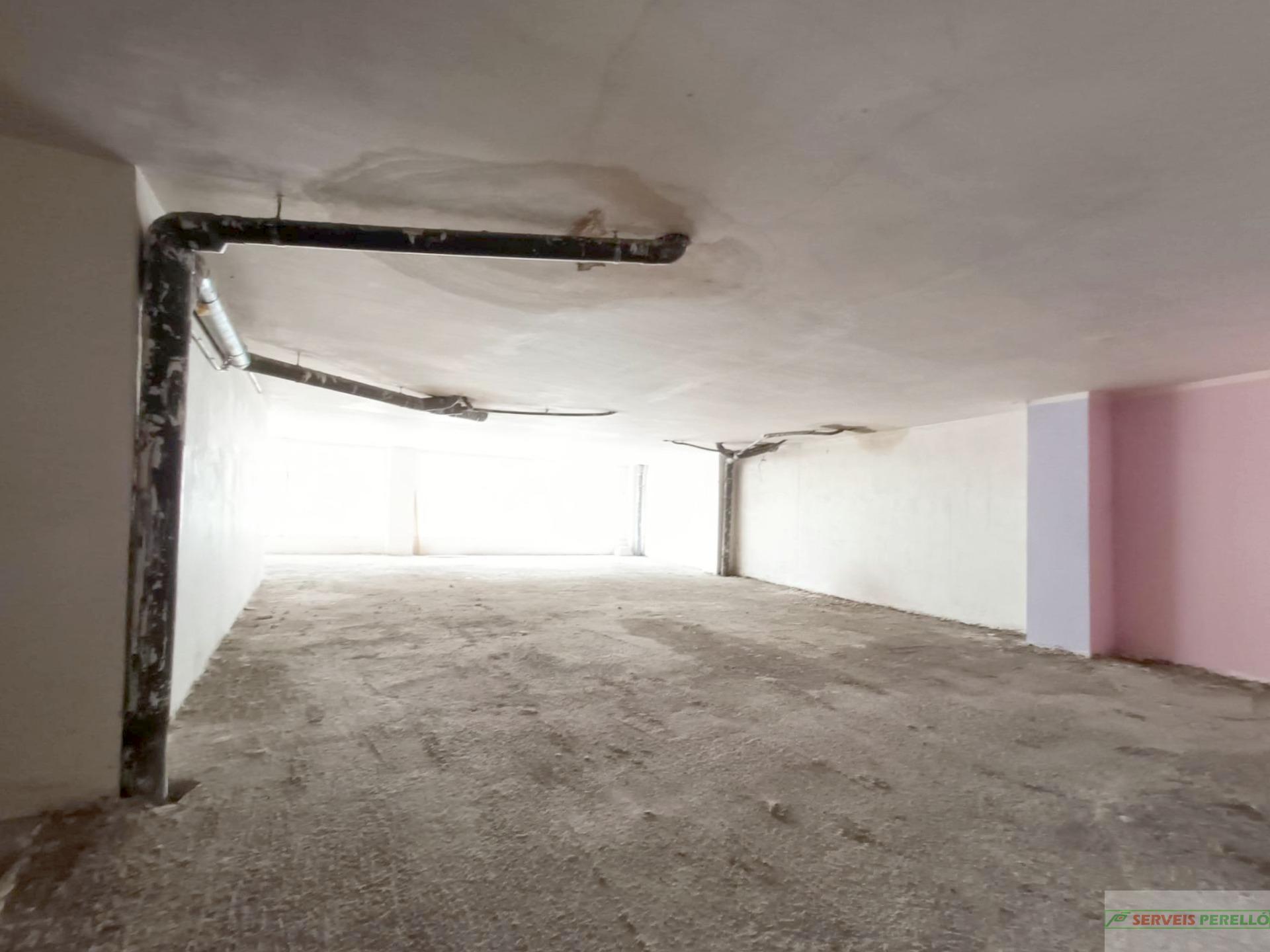 Venta de local comercial en Lleida