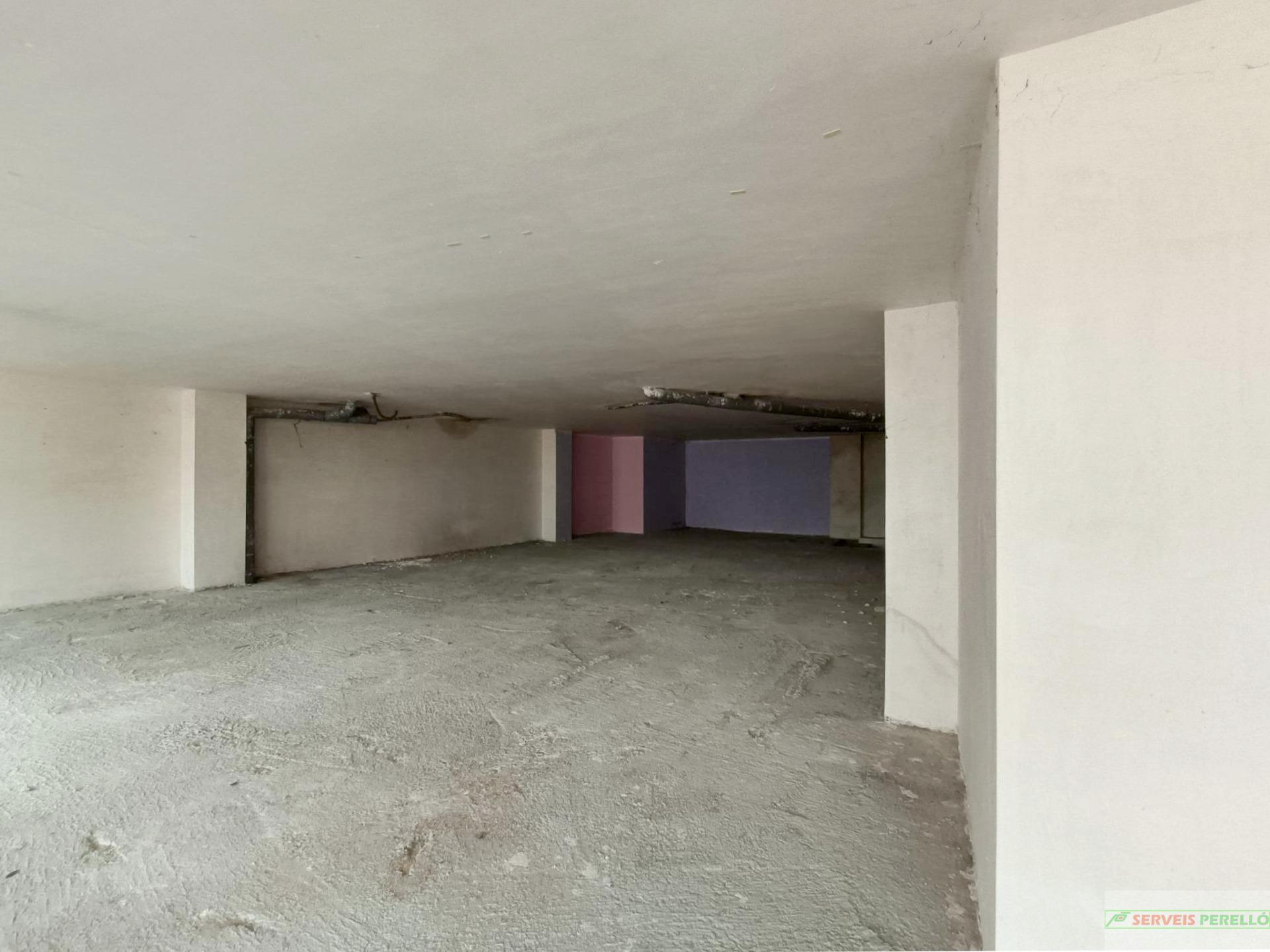 Venta de local comercial en Lleida