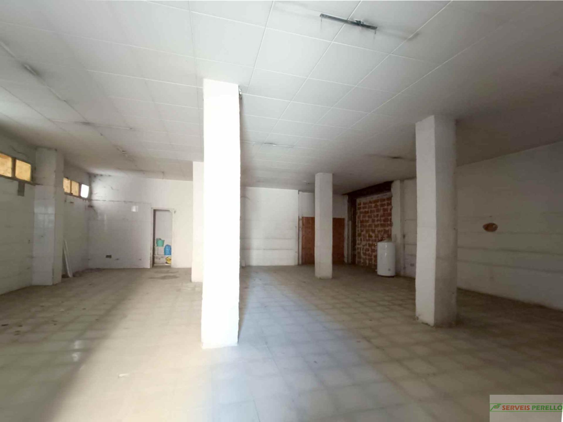 Venta de local comercial en Lleida