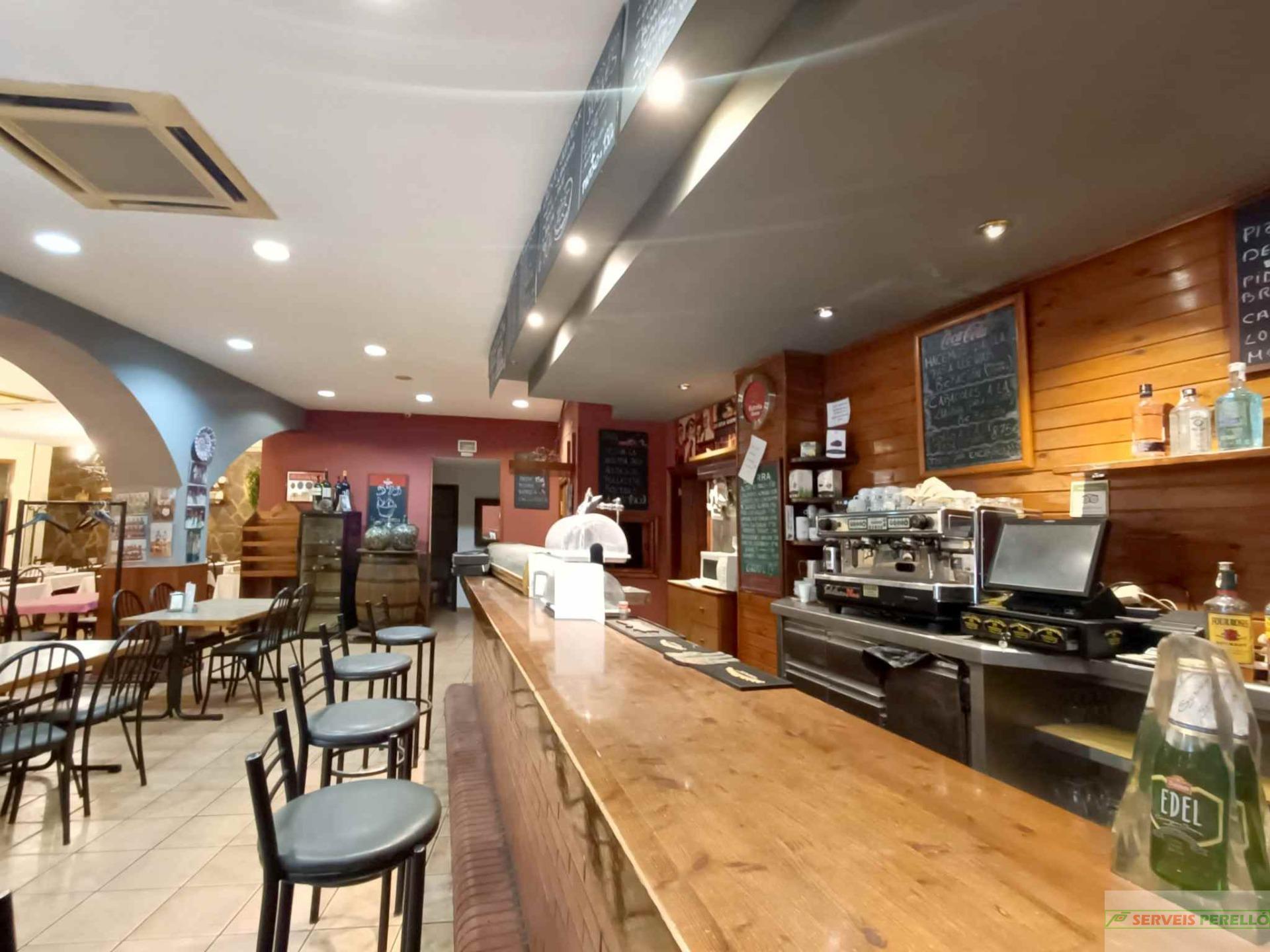 For sale of commercial in Lleida
