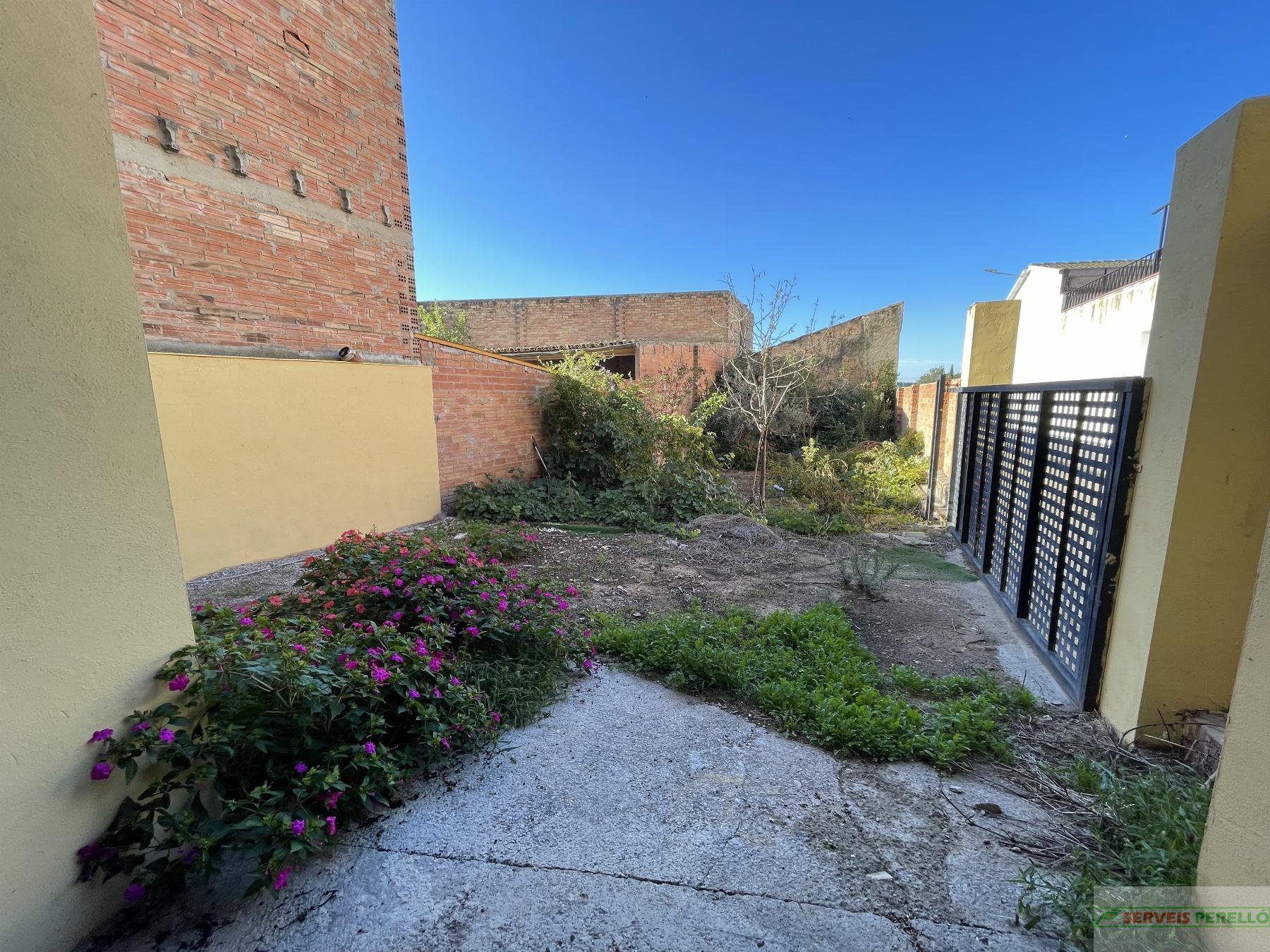 For sale of house in Vilanova de Bellpuig