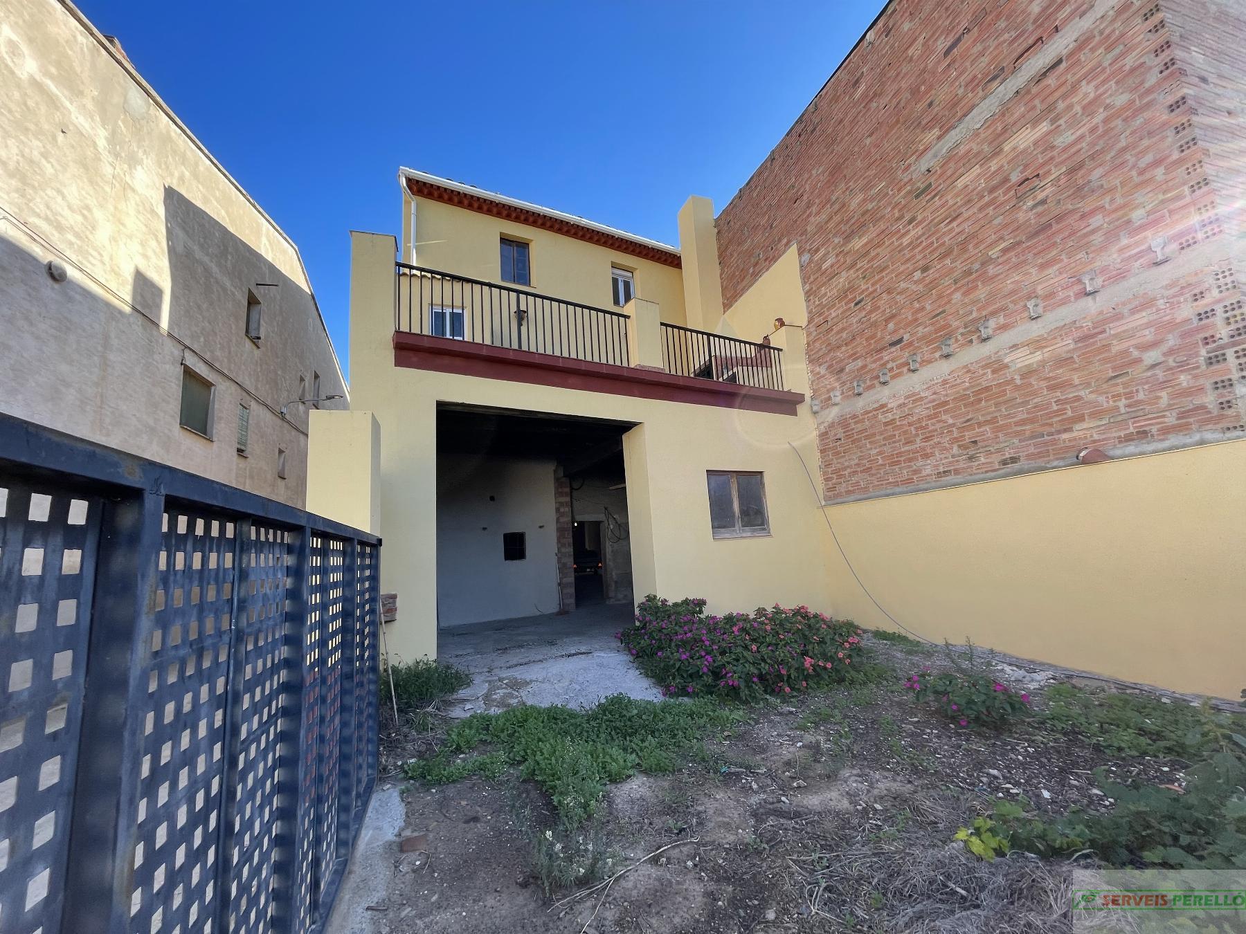 For sale of house in Vilanova de Bellpuig